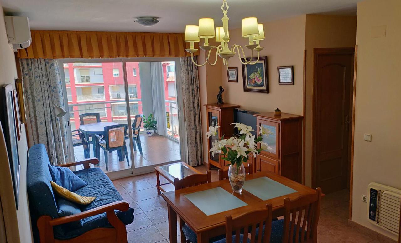 Apartamento en la playa con piscina Peñíscola Exterior foto